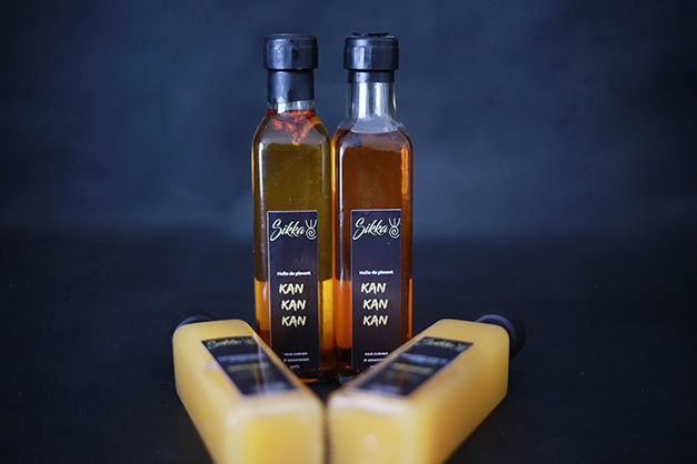 HUILE DE TOURNESOL AU PIMENT KAN KAN KAN
