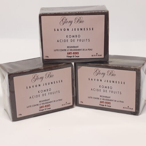 SAVON JEUNESSE KOMBO ET ACIDES DE FRUIT